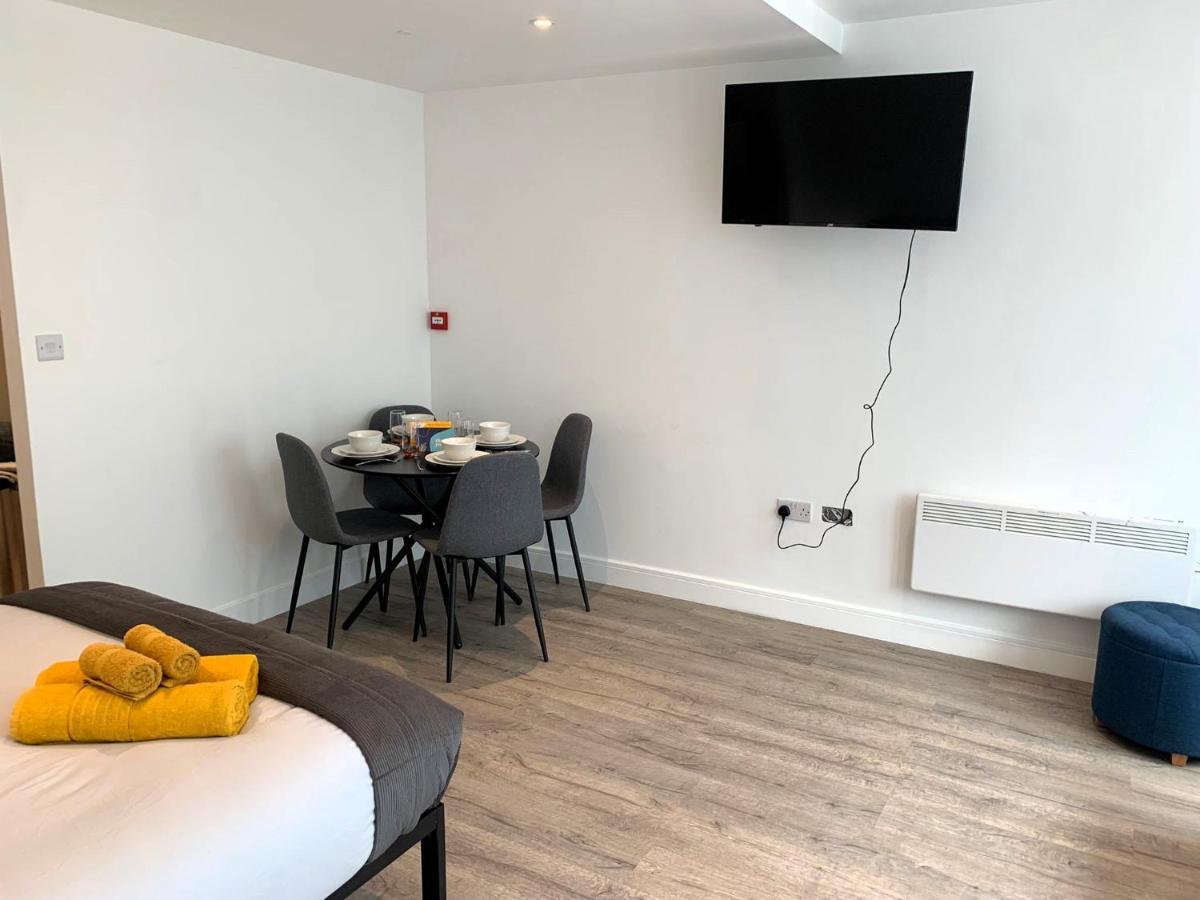 Modern Studio Flat Near Highbury & Islington Station Londra Exterior foto