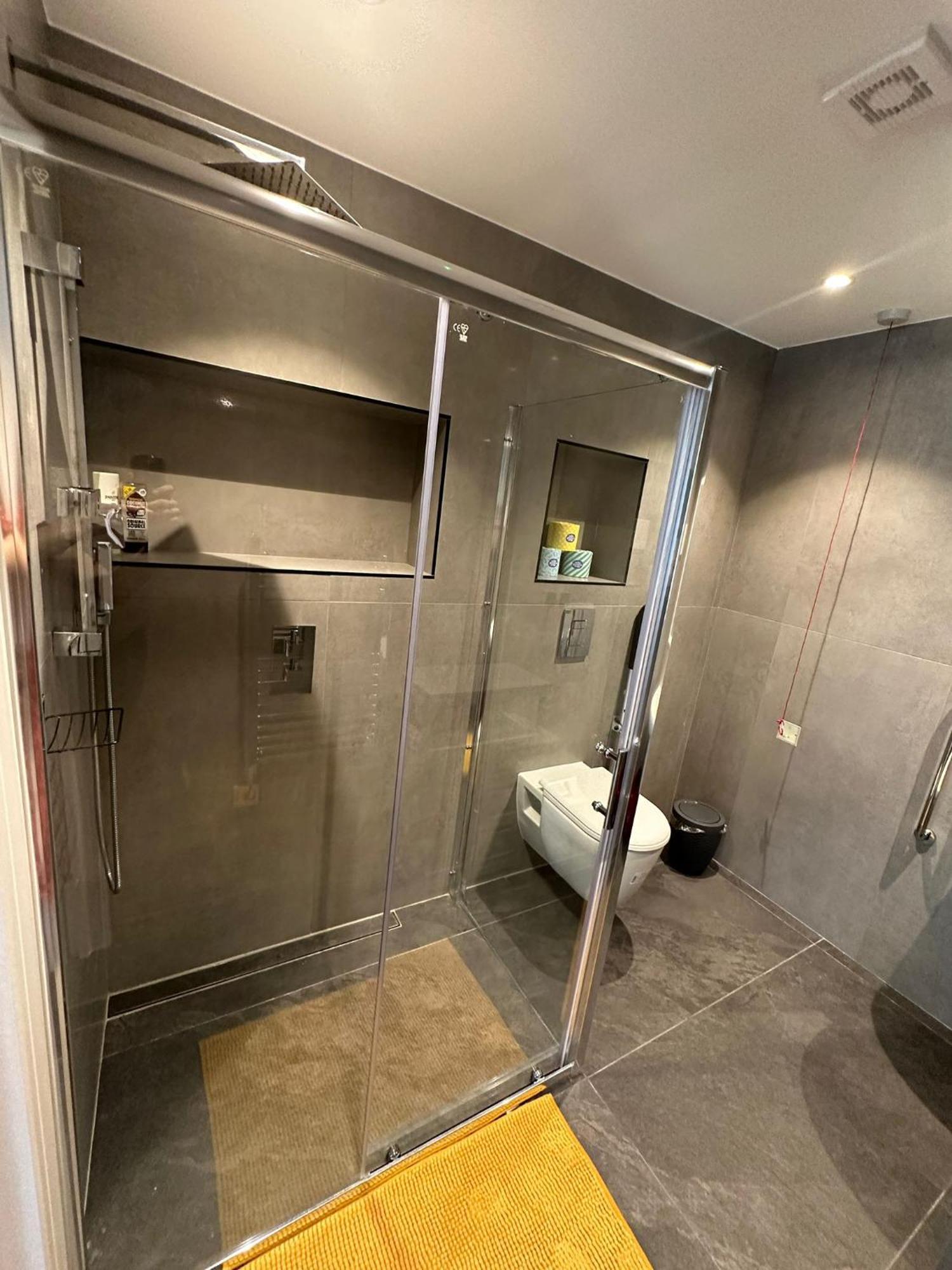 Modern Studio Flat Near Highbury & Islington Station Londra Exterior foto