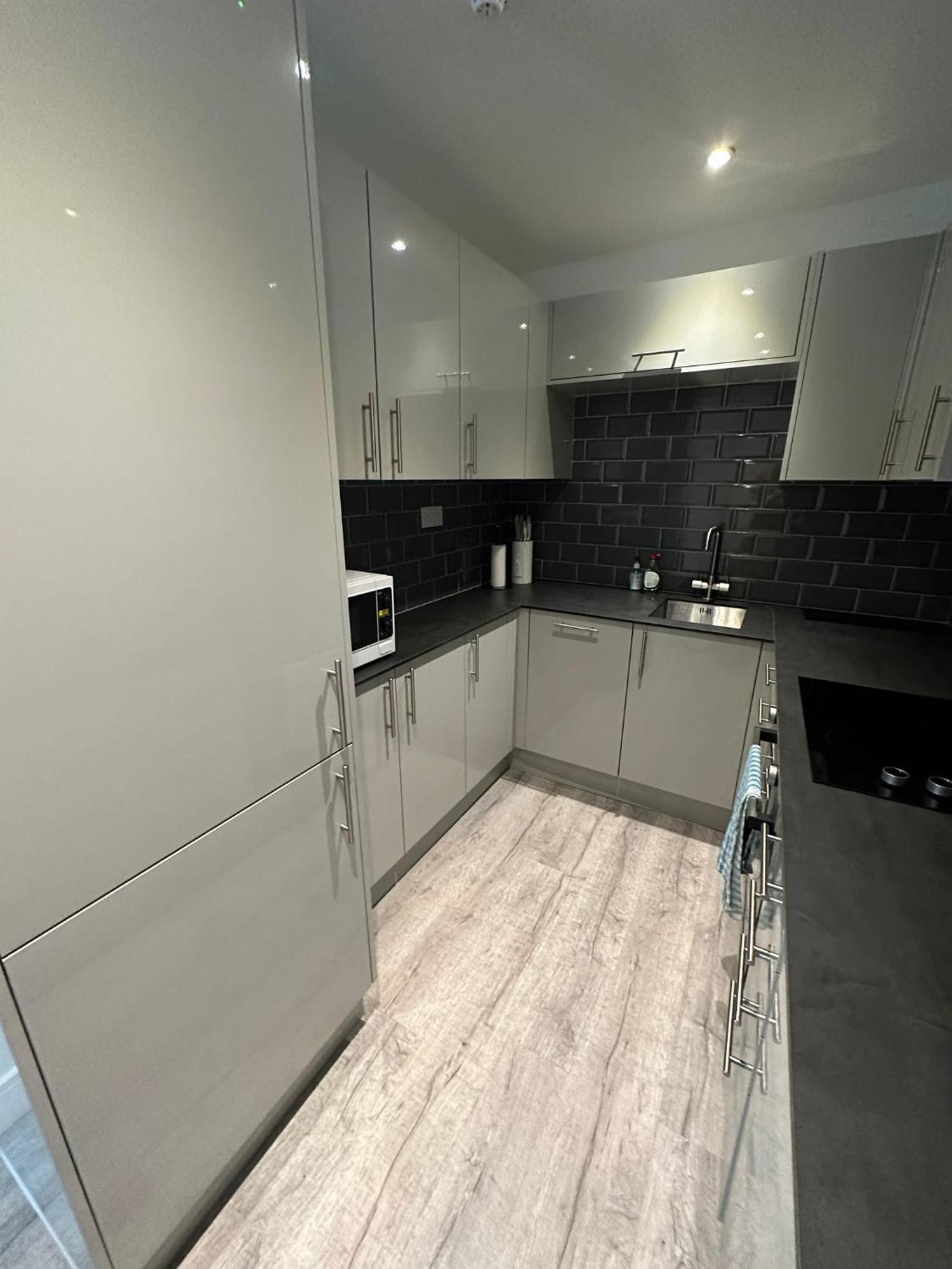 Modern Studio Flat Near Highbury & Islington Station Londra Exterior foto
